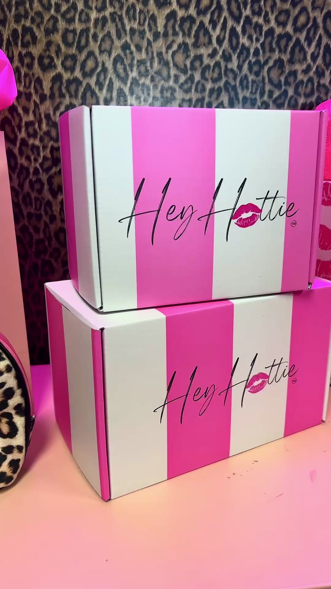 Customized full face box! Live exclusive!